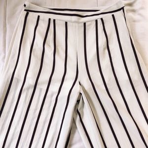 FOREVER 21 | wide leg, maroon/white striped pants
